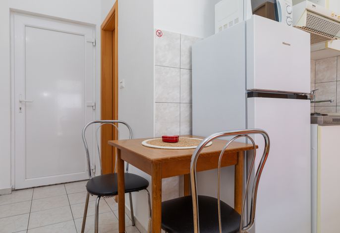 Studio Appartement am Strand Sumpetar, Omis AS-2808-a