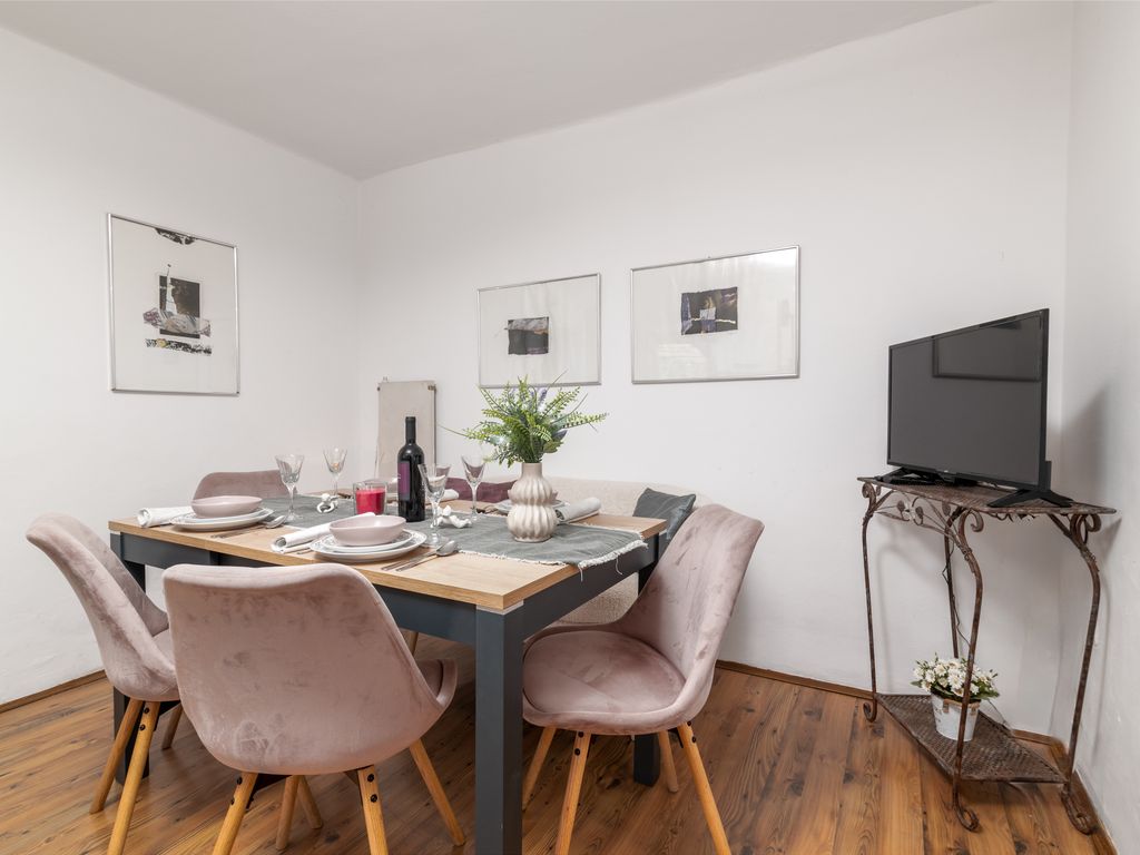 Esszimmer 1