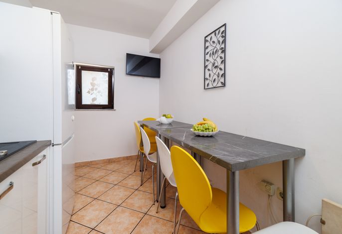 2-Zimmer-Ferienwohnung mit Terrasse Senj A-5569-d
