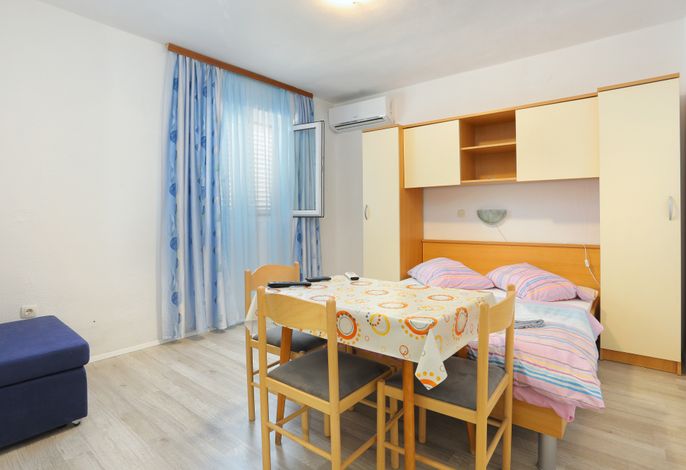 Studio Appartement mit Klima Tucepi, Makarska AS-6695-c