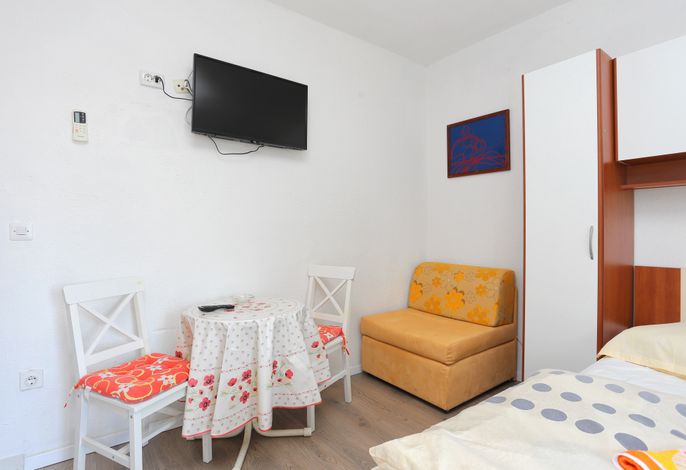 Studio Appartement mit Balkon und Meerblick Tucepi, Makarska AS-6695-f