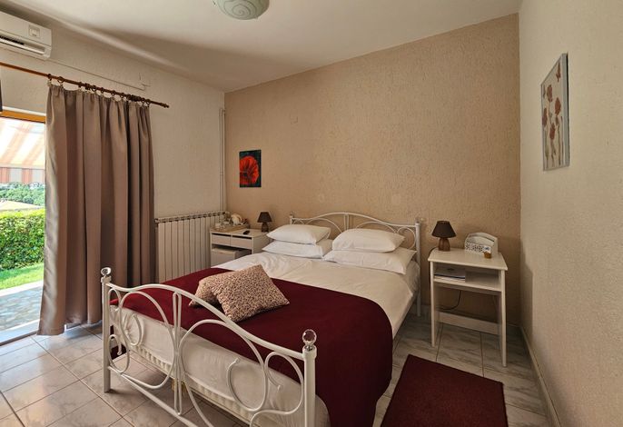 Zimmer mit Terrasse Moscenicka Draga, Opatija S-7749-a