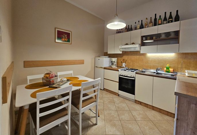 2-Zimmer-Ferienwohnung mit Terrasse Moscenicka Draga, Opatija A-7749-a
