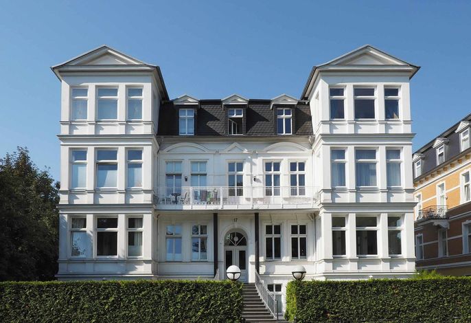Villa Sonnenschein 06 - großzügig angelegt und stilvoll ausgestattet