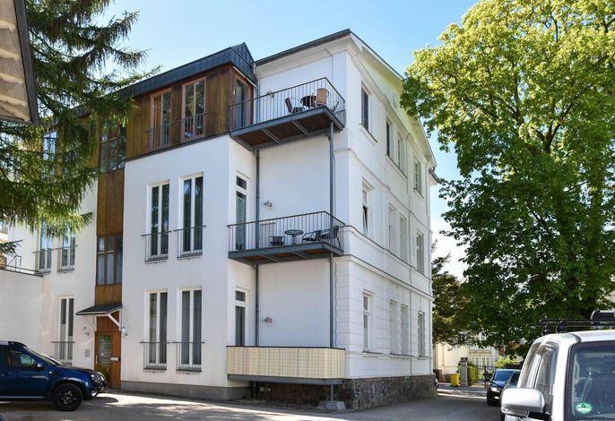 Villa Lucie Else 02 - gemütliche Ferienwohnung mit Balkon