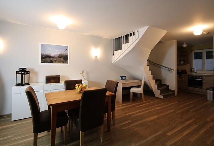 Die komfortable Ferienwohnung Westflügel Storchennest WF-52 in Stolpe auf Usedom