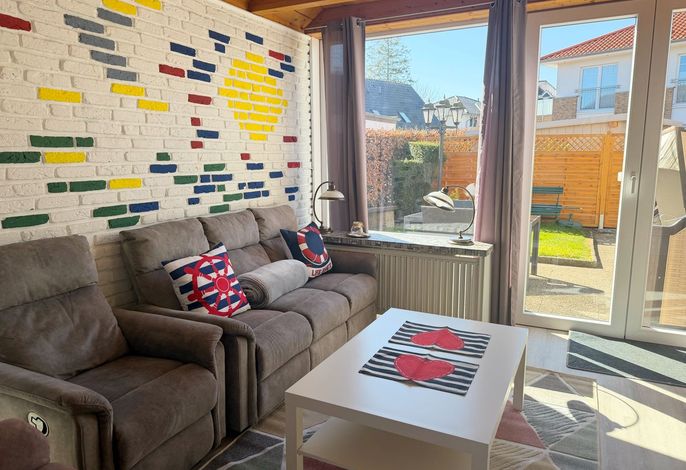Ferienwohnung Erde - 8001 - "Sol y Mar" -  3 Schlafzimmer, eingezäunter Garten, zwei Hunde erlaubt