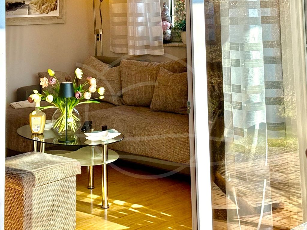Blick ins Wohnzimmer