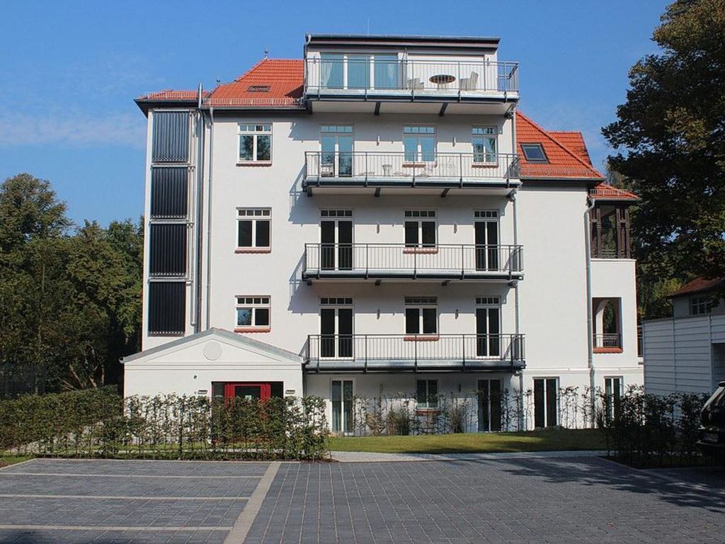Parkplatz Villa Löwenstein