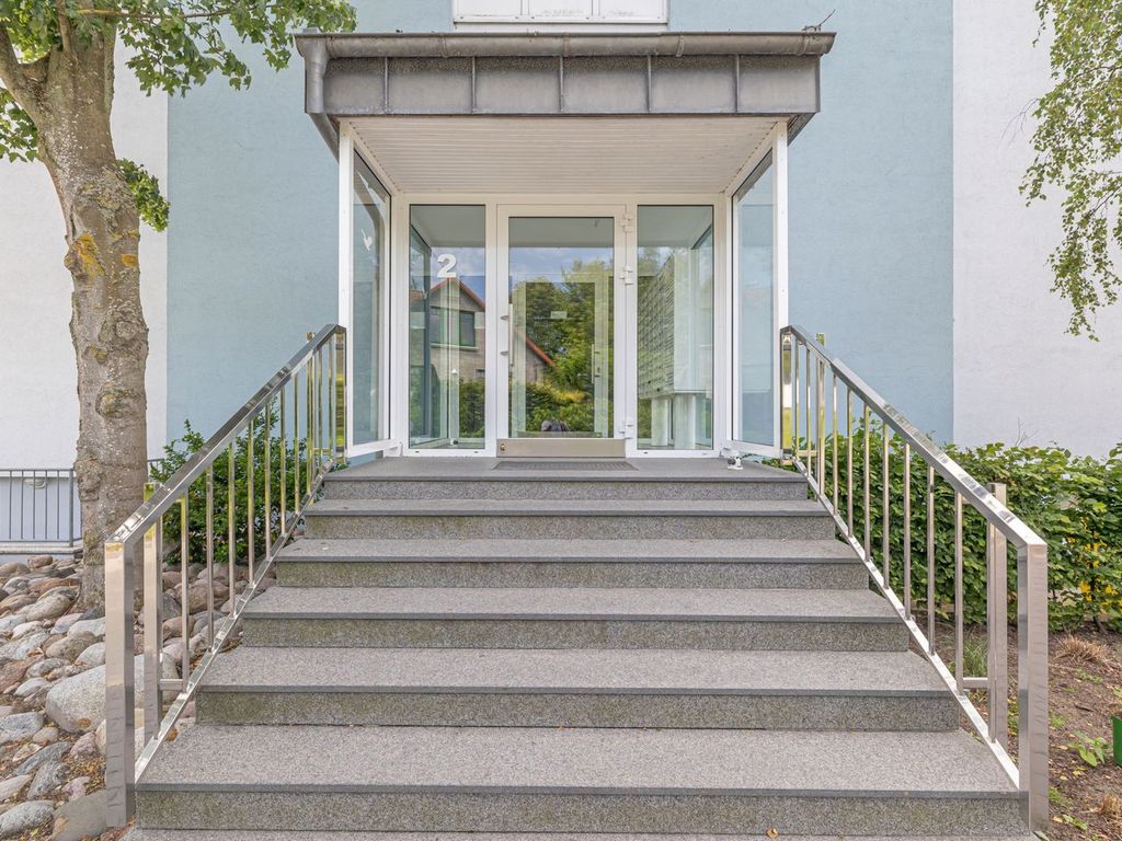 gepflegter Eingangsbereich