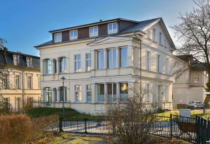 Komfortable Villa Sandrose 06 in Heringsdorf – nur 200 m vom Ostseestrand