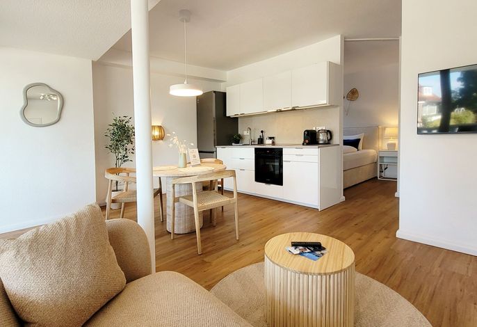 Meerblick Ferienwohnung "Störtebeker" mit Parkplatz – Nur 50 Meter zur Ostsee