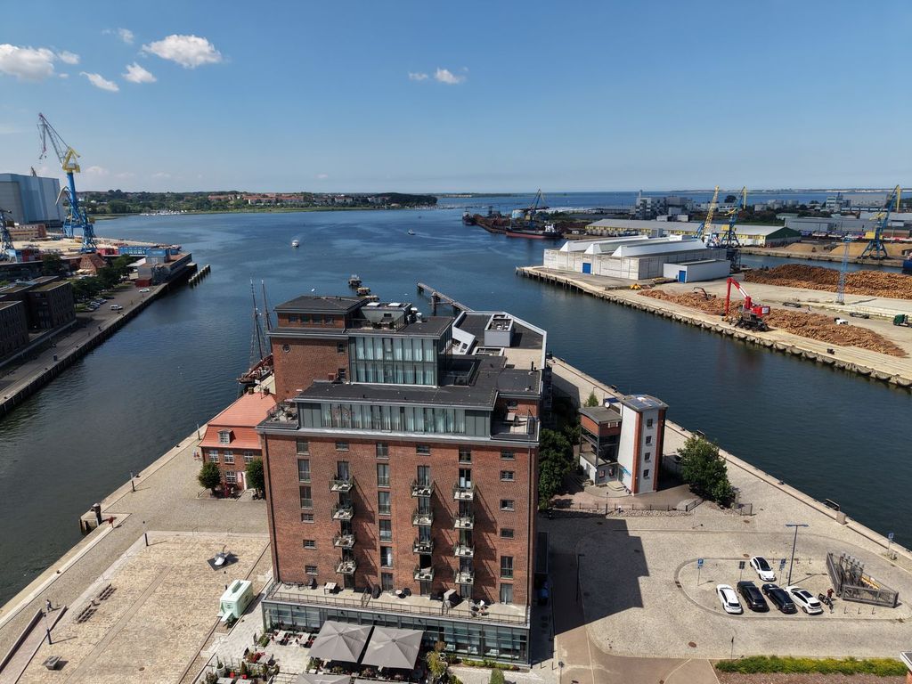 Ohlerich Speicher mit Blick Richtung Meer