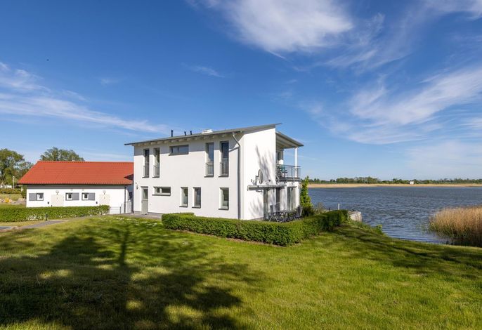 Urlaub am Naturhafen Puddemin