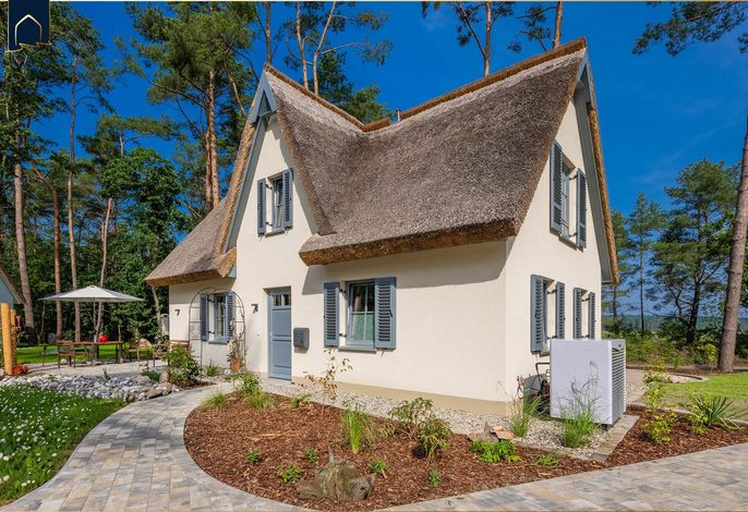 Ferienhaus auf Usedom im Fischerdorf im Grünen – mit Sauna & großem Garten