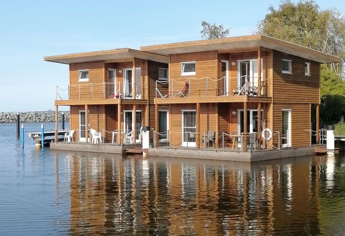 Photo FLOATING HOUSES - "schwimmende Ferienhäuser" in Barth - Haus 4 "Rügen" NEU RENOVIERT - Südlage 8