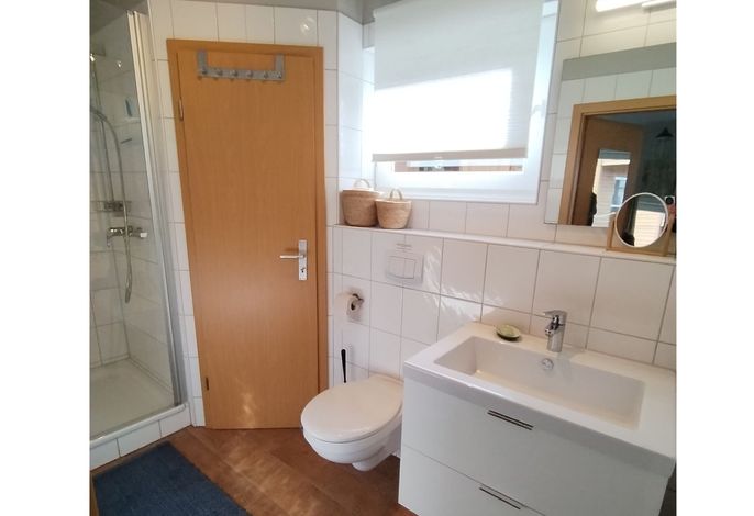 Photo FLOATING HOUSES - "schwimmende Ferienhäuser" in Barth - Haus 4 "Rügen" NEU RENOVIERT - Südlage 7