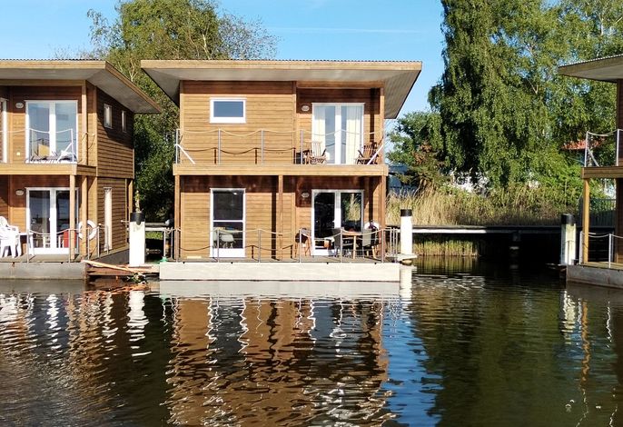 Photo FLOATING HOUSES - "schwimmende Ferienhäuser" in Barth - Haus 4 "Rügen" NEU RENOVIERT - Südlage 3