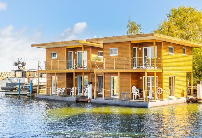 FLOATING HOUSES - komfortable schwimmende Ferienhäuser im Barther Yachthafen