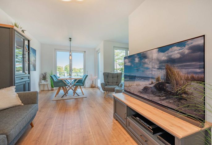 Moderne Ferienwohnung mit Balkon & Sauna – ruhig gelegen im Grünen