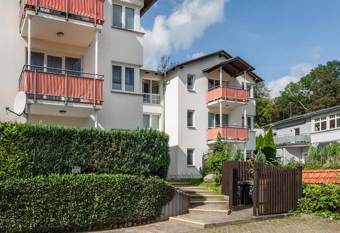 Haus Kastanie 03 - 2 Schlafzimmer, Terrasse sowie Waschmaschine und Trockner