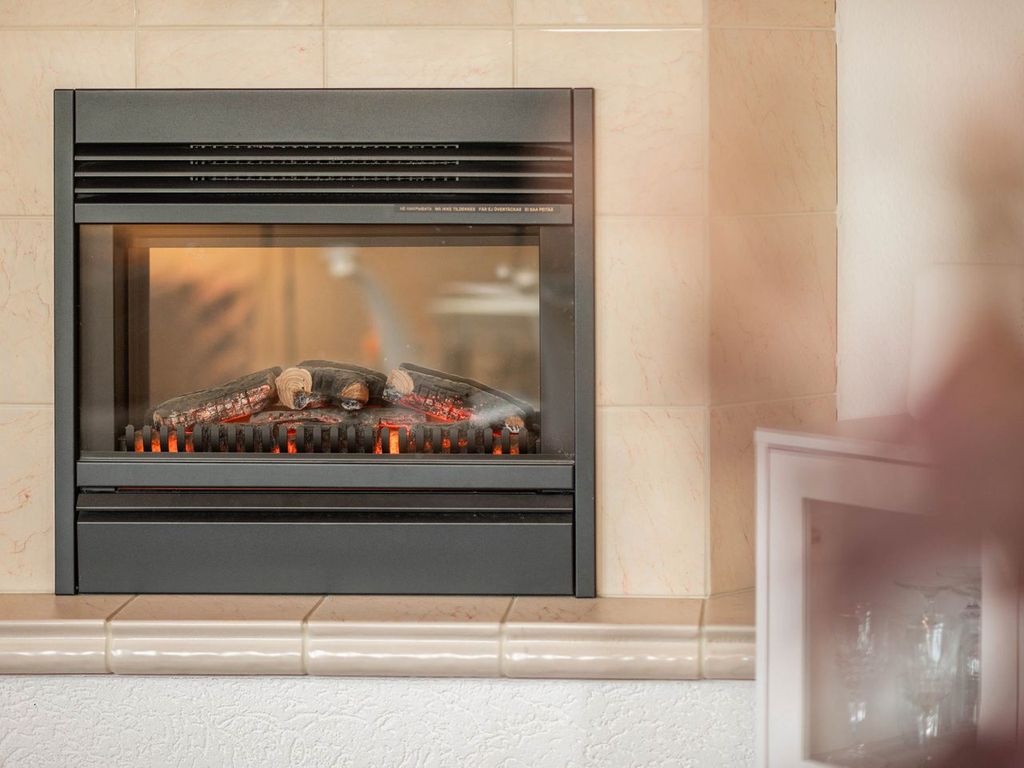 Kamin-/Ofen
