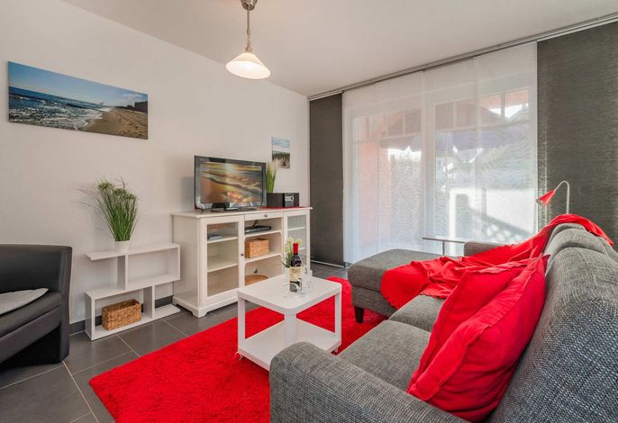 Gemütliche Ferienwohnung mit Terrasse – nur 950 m zum Strand