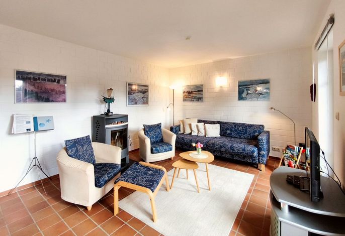 Komfortable Ferienwohnung in Koserow mit Terrasse, Kaminofen und Garten