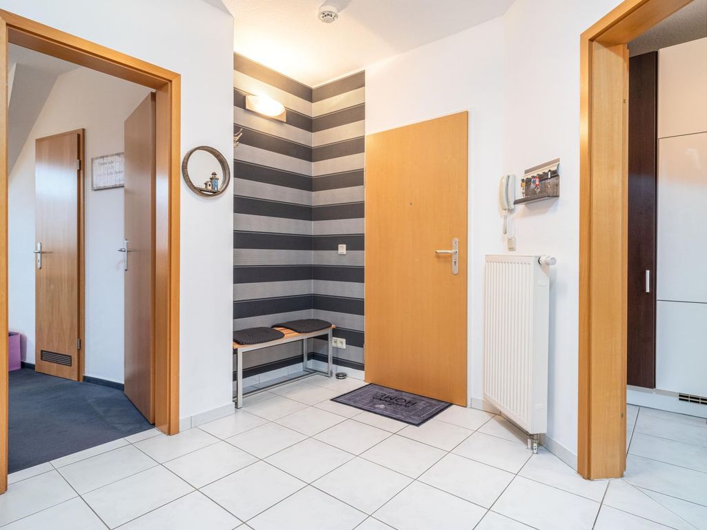 Eingangsbereich mit Garderobe