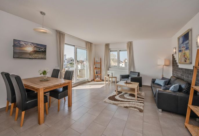 Ferienwohnung mit Gartenblick, Kamin und Balkon am Wolgastsee