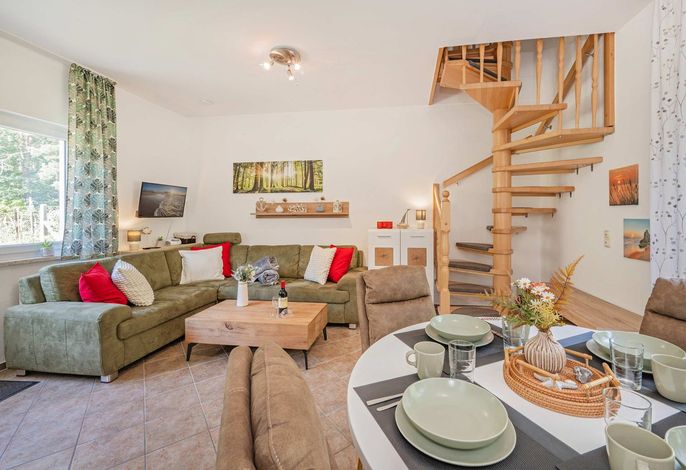 Natur pur: Ruhige Ferienwohnung mit Sauna, Garten & WLAN im Grünen
