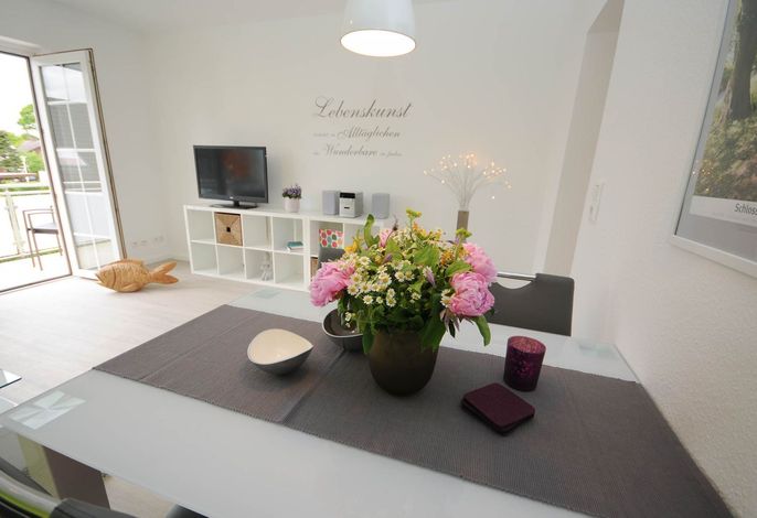Kleine, aber feine 2-Zimmer-Wohnung in Strandnähe mit Strandkob, Hund und WLAN