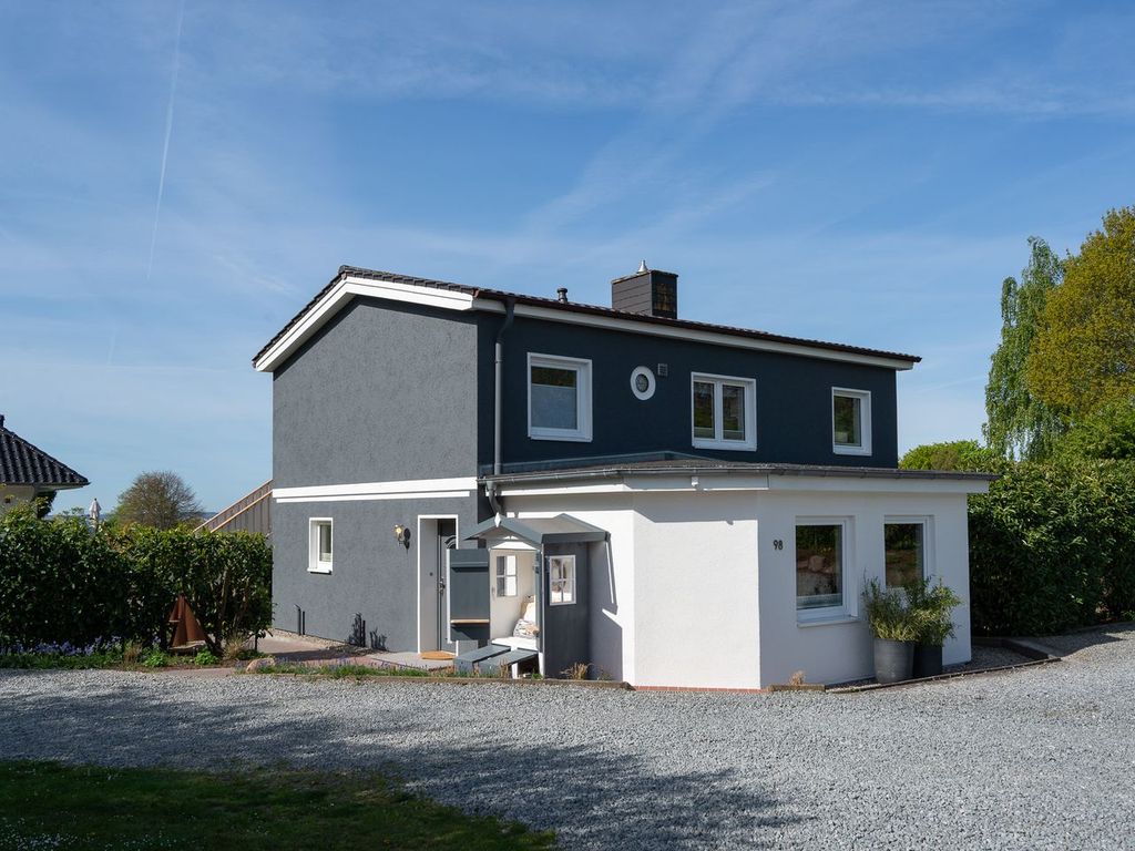 Exklusive Villa an der Ostsee – strandnah, mit Sauna, Strandkorb, Grill und traumhaftem Meerblick