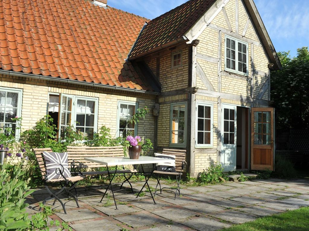 Rosenhaus - Lütt Arnis