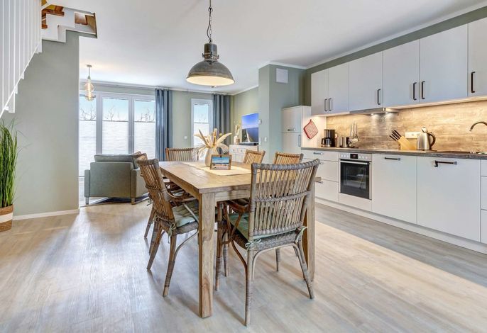 Modernes Ferienhaus mit Garten – 700 m zum Strand und 300 m zum See