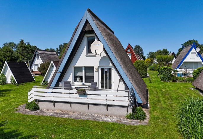 strandnah, autofreie Ferienanlage, gemütliches Ferienhaus, Terrasse - Finnhaus70