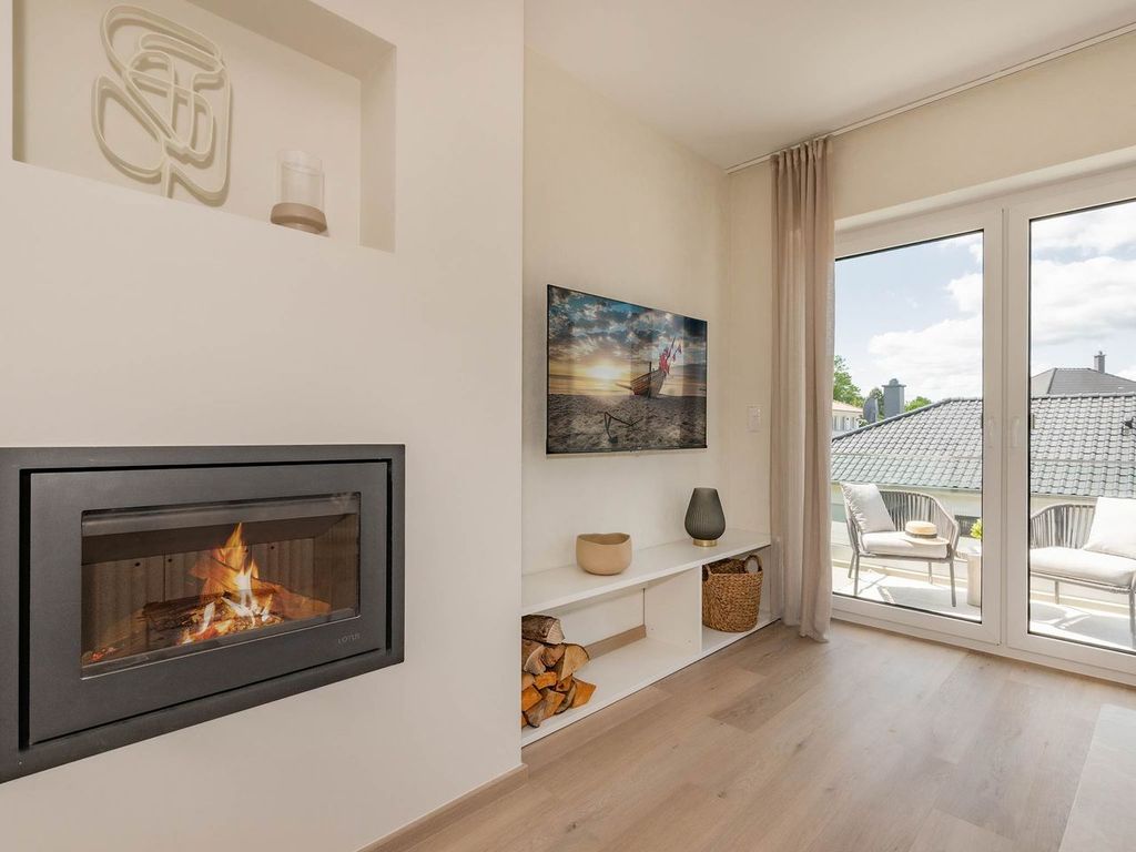 Kamin-/Ofen