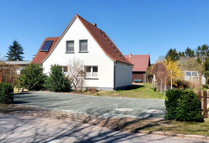 Ferienhaus Nele: Gemütlicher Rückzugsort für 4 Personen, nah am Strand