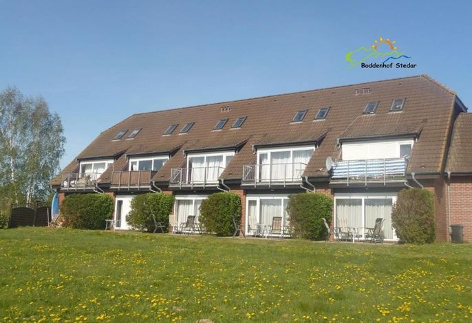 Ferienwohnung 52 – Idyllisches Apartment für 5 mit zwei Schlafbereichen & WLAN