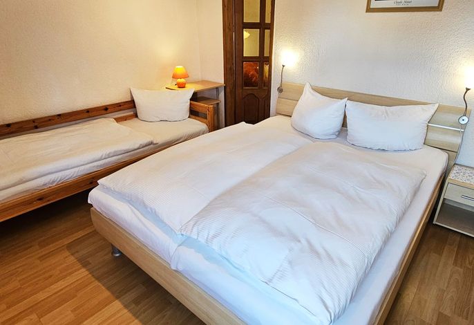 Ruhige Ferienwohnung Bibiana mit Terrasse und WLAN in Kühlungsborn, zentrumsnah