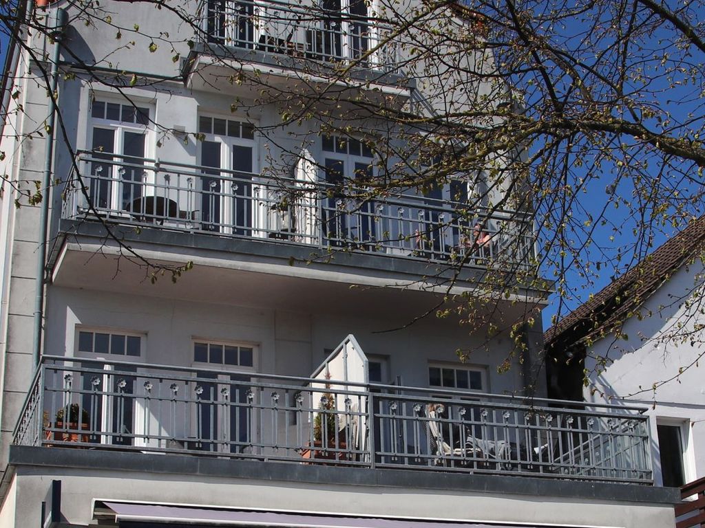 Straßenansicht