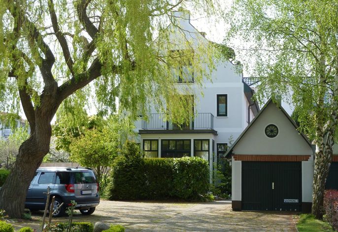 Fewo Nicoletta – 50 m² Ferienwohnung mit Balkon nah am Strand in Kühlungsborn