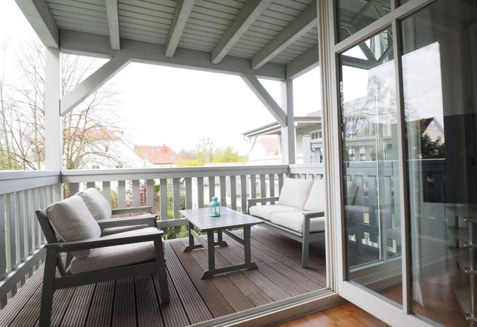 Komfortable Ferienwohnung mit Balkon und Strandnähe in Villa Barbarossa, Kühlungsborn