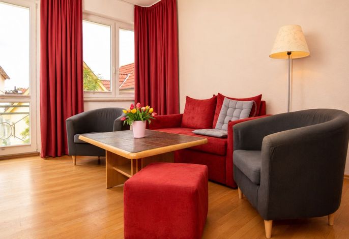 Komfortable Ferienwohnung mit Balkon und TG Platz