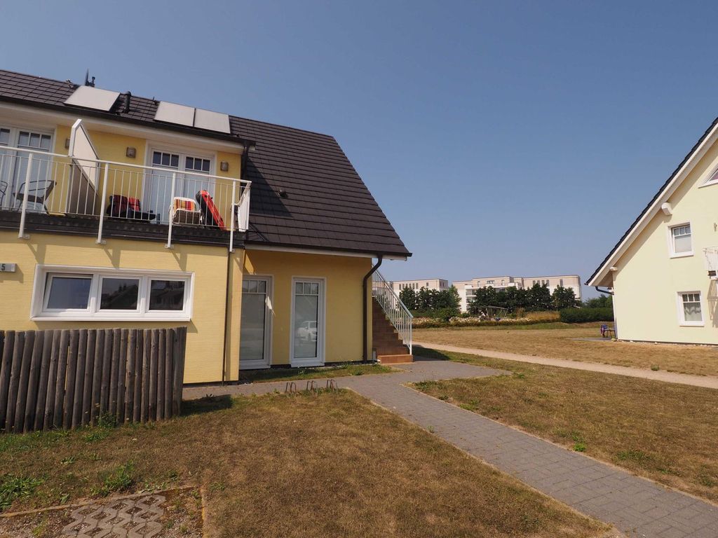 Straßenansicht
