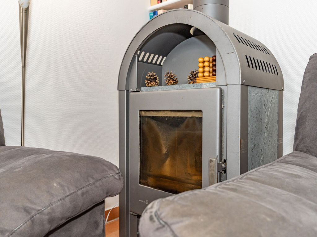Kamin-/Ofen