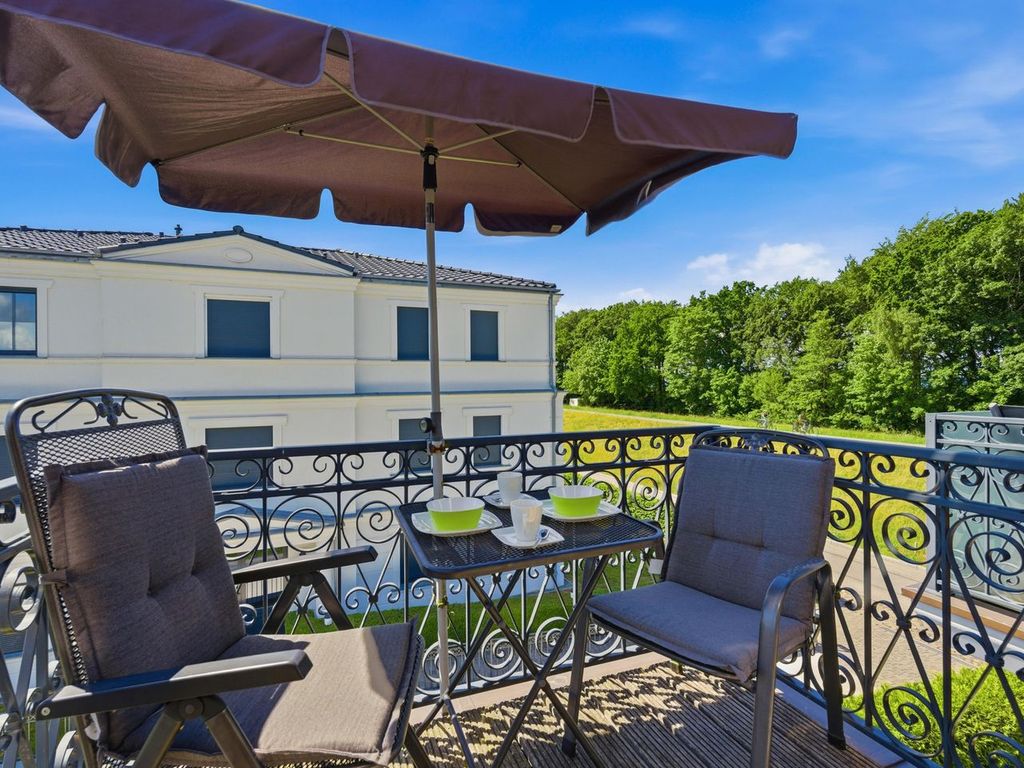 Balkon mit Blick zur Ostsee