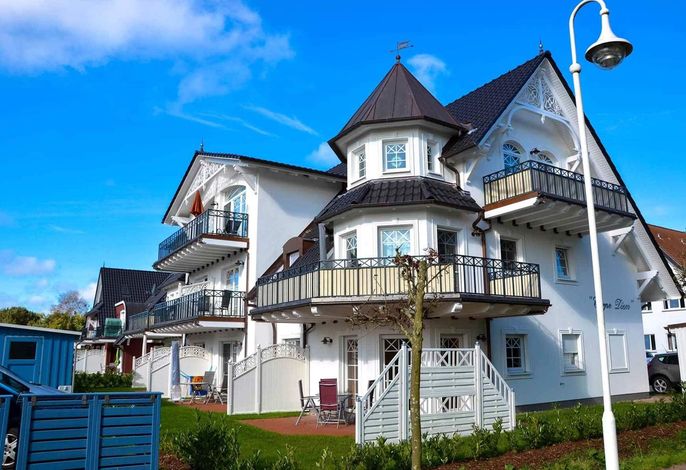 Komfortable Ferienwohnung in der Villa Carpe Diem mit Kaminofen in Strandnähe