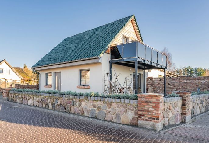Villa Alma in Loddin - mit Balkon und Terrasse sowie Ladestation für E-Bikes