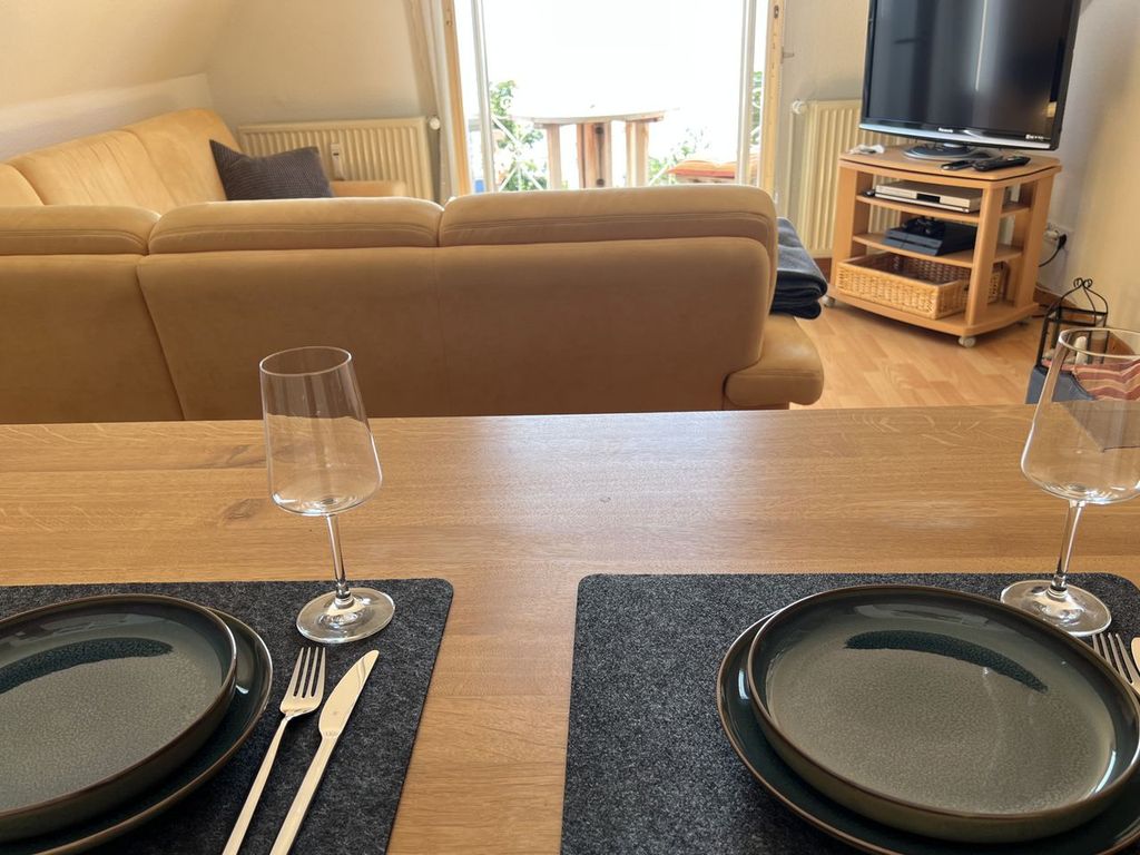 Esstisch im Wohnzimmer